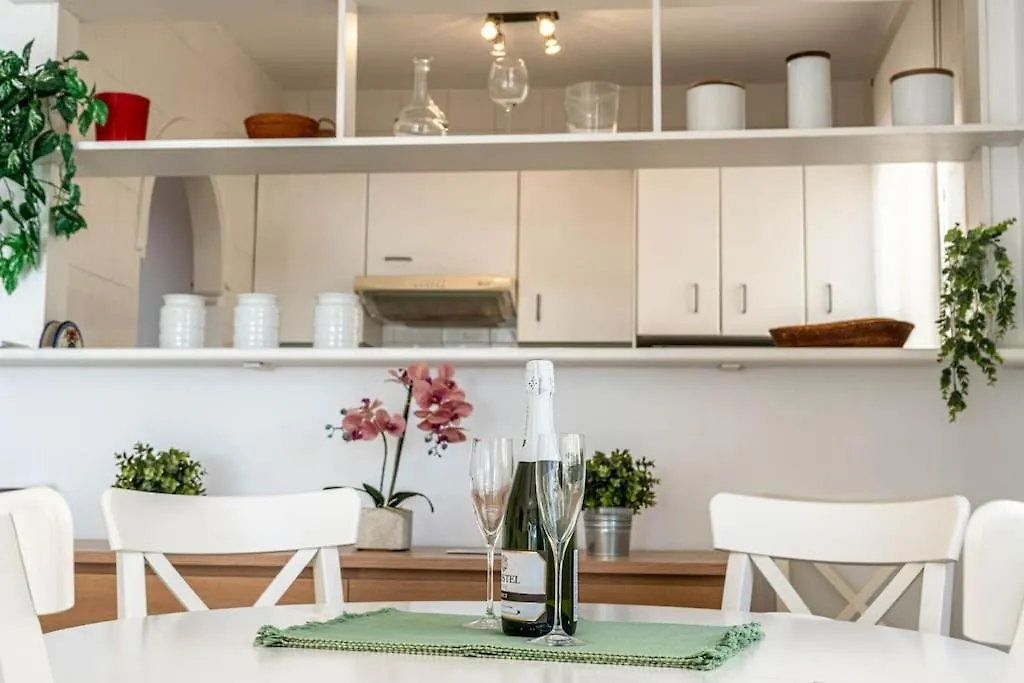 Golf/Seaview 2 Bedroom Apartment In Sitio De Calahonda - Mijas